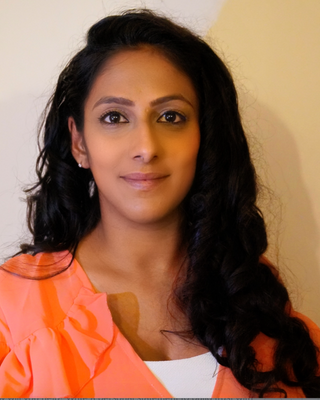 Photo of Sadia Karmalkar, MBABCP, Psychotherapist