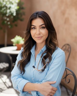 Photo of Lauren Prasek, Psychiatric Nurse Practitioner, MSN, PMHNP