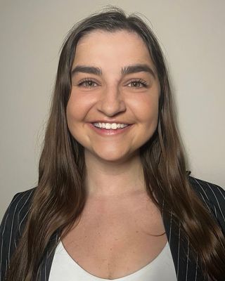 Photo of Nicole Schroyer, Pre-Licensed Professional, LCSWA