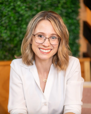 Photo of Kim Hawley, Clinical Social Work/Therapist, LMSW