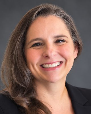 Photo of Lisa Damura, Psychiatric Nurse Practitioner, MSN, APRN, PMHNP