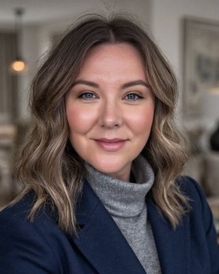 Photo of Dr Alexandra Rhodes, Psychologist, DCounsPsych, CPsychol