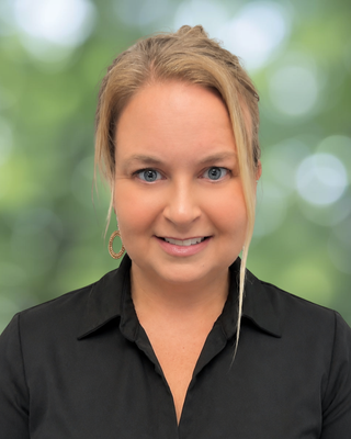 Photo of Shannon Hameister, Clinical Social Work/Therapist, LICSW, MSW