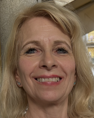 Photo of Wendy Louise Loveday, Counsellor, MBACP