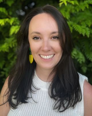 Photo of Becky Miller, Clinical Social Work/Therapist, LICSW