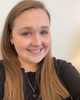 Photo of Dayna Calka, Licensed Professional Counselor, MA, LPC