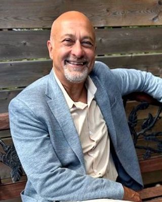 Photo of Kaveh Khanverdi, Registered Psychotherapist, MA, CRPO, MFT