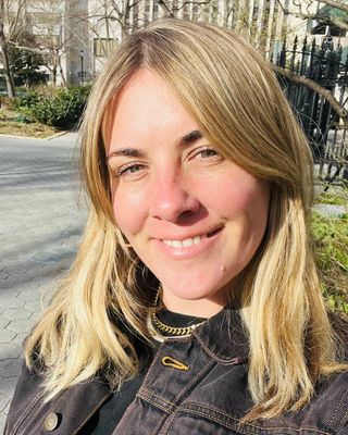 Photo of Alana Rogers - Alana Rogers | Blue Monday Therapy, Clinical Social Work/Therapist, LCSW