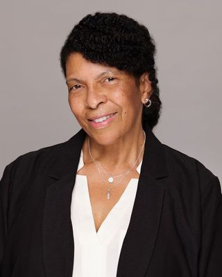 Photo of Muriel Hunt, MEd, MA, LMHC, Counselor