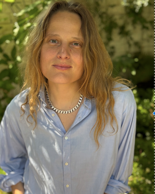 Photo of Katie Carpenter, Psychotherapist, UKCP Trainee