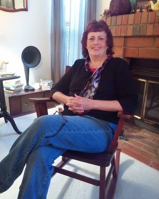Photo of Shannon Olson, Licensed Professional Clinical Counselor, LPCC