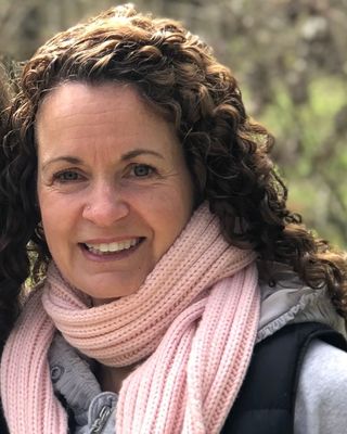 Photo of Dawn Annie McLean MacLaren, RN, SANE, BKin