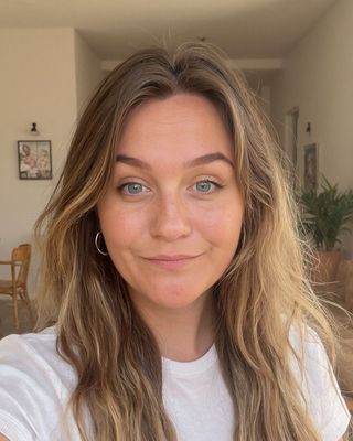 Photo of India Hutchison, Counsellor, MBACP