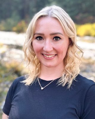 Photo of McKenzie Storms, Professional Counselor Associate in Bend, OR