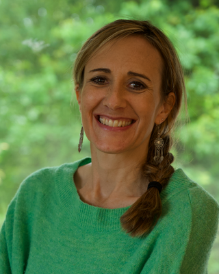 Photo of Jo Barton, Counsellor, MBACP