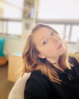 Photo of Bryn Murphy, Marriage & Family Therapist, MA, LMFT