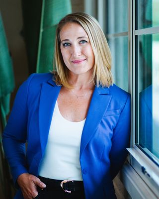Photo of Courtneyrose Chung - My Denver Therapy, Marriage & Family Therapist, LPC, LAC, EMDR