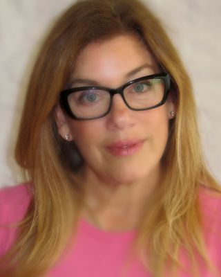 Photo of Dunya Gilmore, Marriage & Family Therapist, LMFT