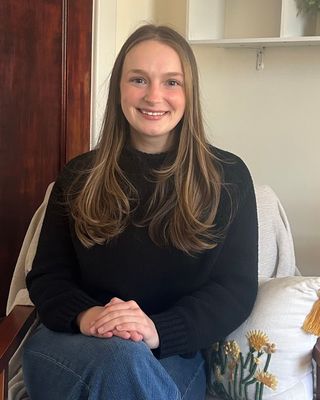 Photo of Isabella Festa, Clinical Social Work/Therapist, LCSW