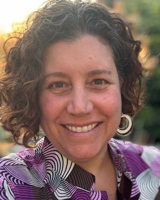 Photo of Lisette R Lahana, Clinical Social Work/Therapist, LCSW