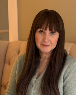 Photo of Amanda Wright, Counsellor, MSc, MBACP