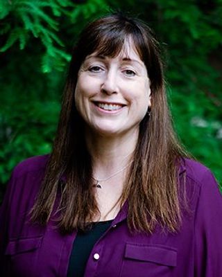 Photo of Linsey Rowbury, Counsellor in Knaresborough, England