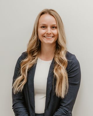 Photo of Barbara J Carlson, Pre-Licensed Professional, MSW, LMSW