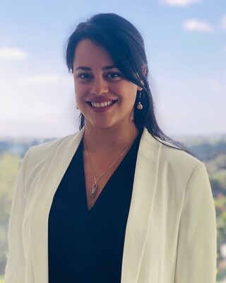 Photo of Dr. Bethania Carrión, Psychologist