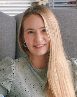 Photo of Sue-Lee Henning, Registered Counsellor, BSocSci Hons, HPCSA - Counsellor