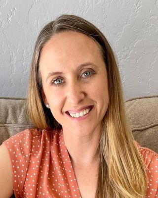 Photo of Stacey Rowland, Licensed Professional Counselor, MA, LPC, CCTP