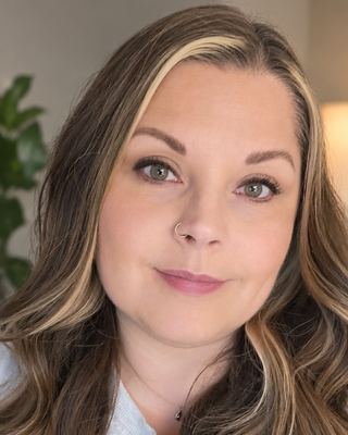 Photo of Jenn Perepelitza, Registered Social Worker, BSW, RSW