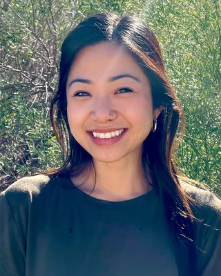 Photo of Elizabeth Hoang, Licensed Professional Counselor Associate, MA, LPC-A
