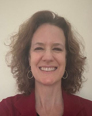 Photo of Christie Clovis, Clinical Social Work/Therapist, LICSW