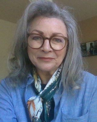 Photo of Kim Atwell, Psychotherapist, MUKCP