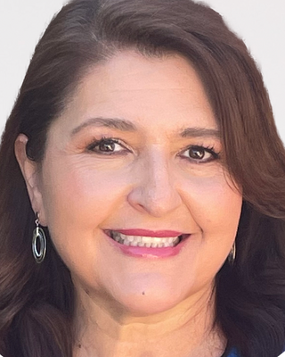 Photo of Teresa Ramirez, Marriage & Family Therapist, LMFT