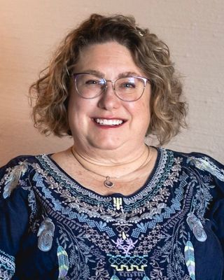Photo of Claudine Miller, Licensed Professional Counselor, LPC-MO, LCPC-IL, LMHC-FL
