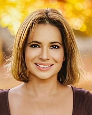 Photo of Luciana Lemos, Clinical Social Work/Therapist, LCSW