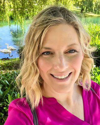 Photo of Sarah Jameson, Clinical Social Work/Therapist