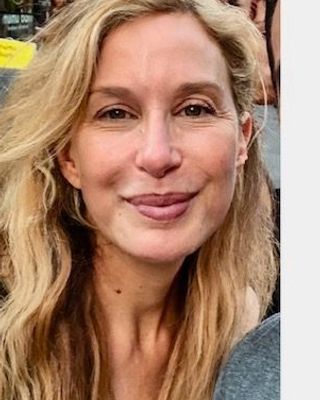Photo of Lara Ezrin, Marriage & Family Therapist, MFT