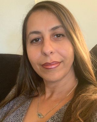 Photo of Lucy Elmazahy, Marriage & Family Therapist Intern, MA