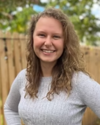 Photo of Ashley Ntonga, Licensed Professional Counselor, LPC