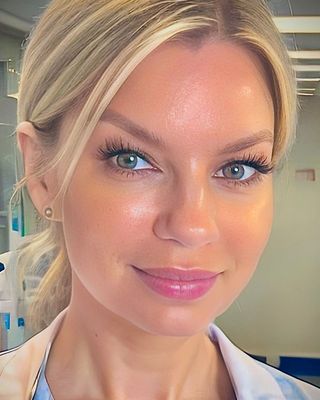 Photo of April Clark, Psychiatric Nurse Practitioner, MSN, APRN, PMHNPBC