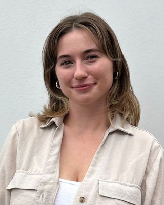 Photo of Chloe MacRae, Counsellor, MBACP