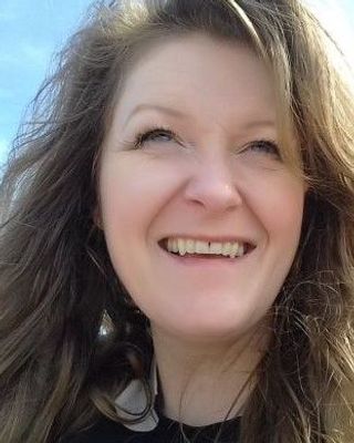 Photo of Lisa R Waugh, Counsellor, MA, HCPC-Art Therap.