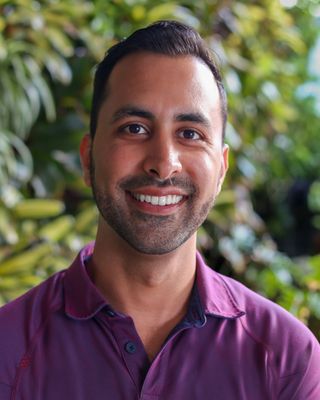 Photo of Noor Alexander, Licensed Mental Health Counselor, LMHC, MPhil, MA