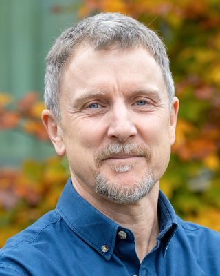 Photo of Russell Cowan, Psychotherapist, UKCP Trainee