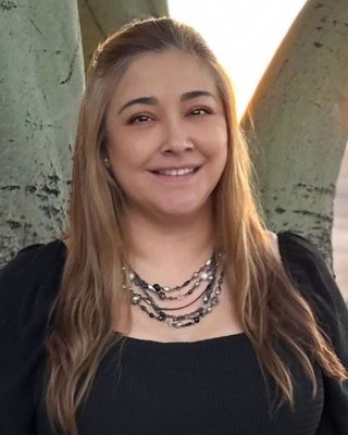 Photo of Rebecca Reza, Psychiatric Nurse Practitioner, PMHNP