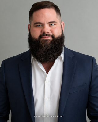 Photo of Devon Davasher, Clinical Social Work/Therapist, LCSW, CCM, CFSW