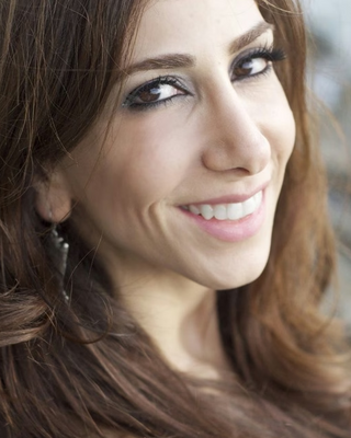 Photo of Parisa Gallinger, Marriage & Family Therapist, LMFT