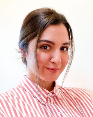 Photo of Irem Ehli, Registered Psychotherapist (Qualifying), MA